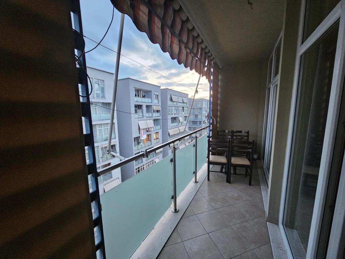 Pleasant Apartment With Free Dedicated Parking In Komuna E Parisit Тирана Екстериор снимка